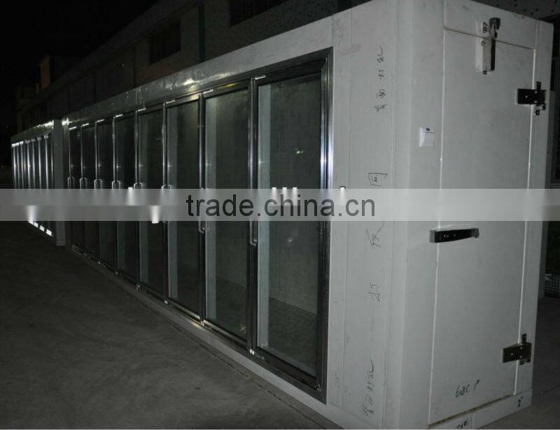 walk in cooler for beverage dispay