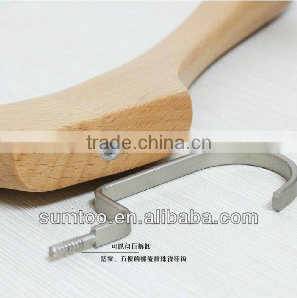 2014 hot selling durable matted luxury wooden hanger