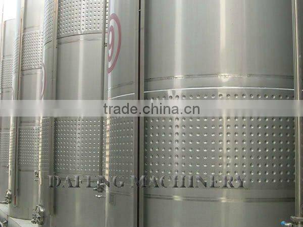 Stainless steel dimple cooling wine tank