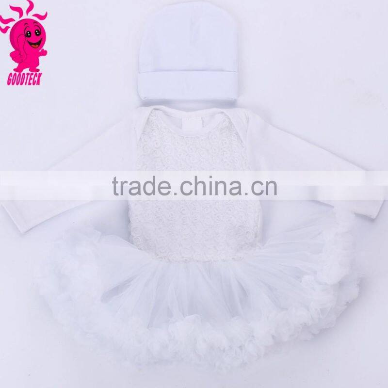 The new 2015 European and American girls pure white jumpsuits cake skirt The dress