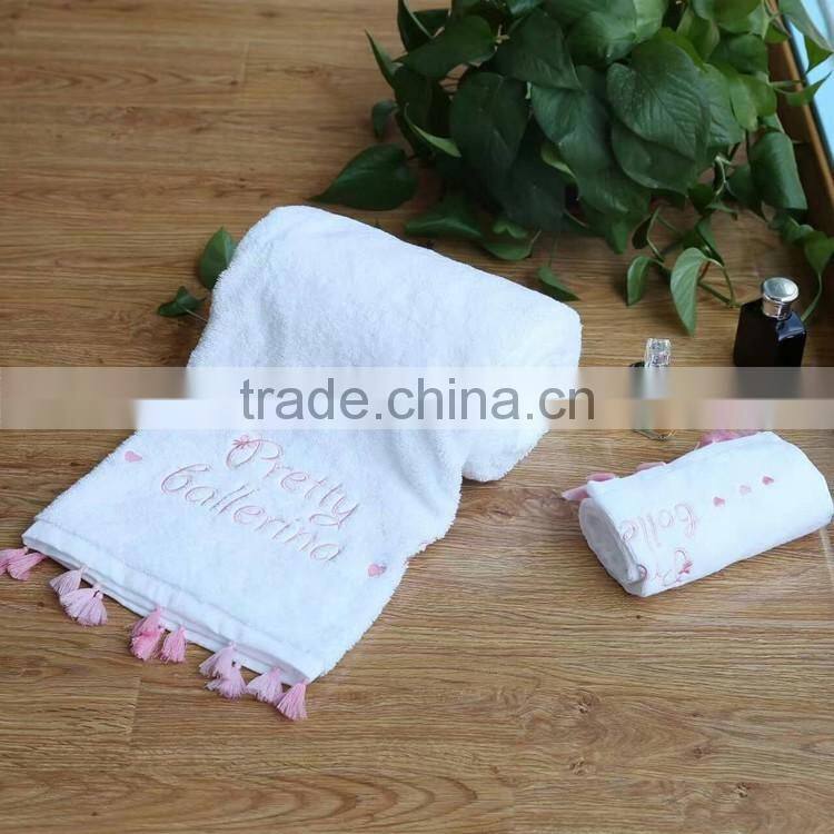 Gift set promotional cotton towel with tassle luxury gift set