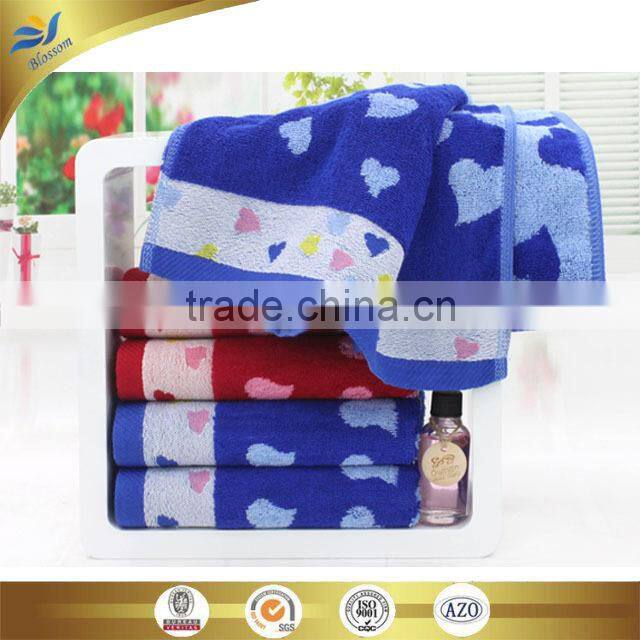 china manufacturer wholesale cheap couple towels heart-shaped jacquarded bamboo face towel red and blue wedding towel 35cm*75cm
