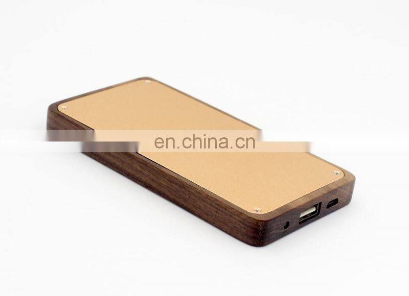 Hot Selling portable Custom Maple Walnut 4000mAh Wood Power Bank