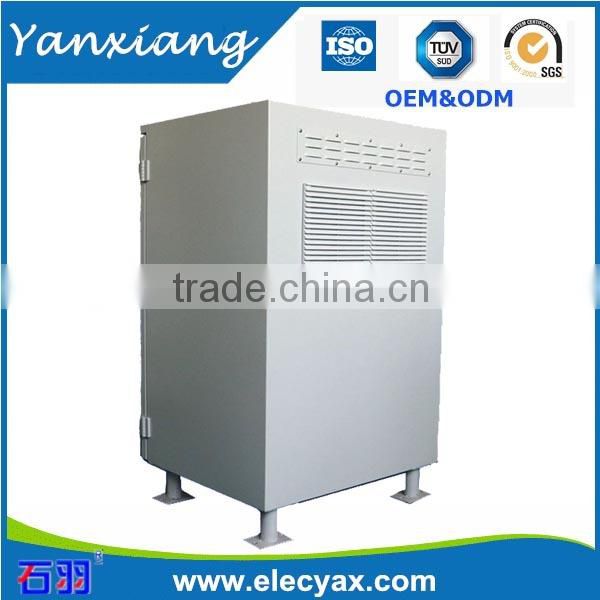 outdoor telecom/communication cabinet