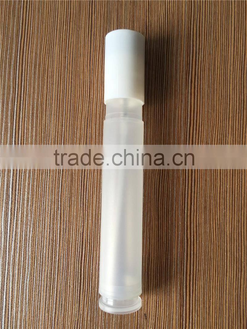 15ml 30ml empty plastic cosmetic packing tube shape perfume bottle pen spray bottle with rotary switch lock