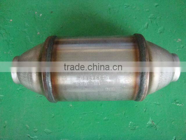 Factory Direct Made in China 1.0~3.0L universal catalytic converter for vehicles and cars/best price