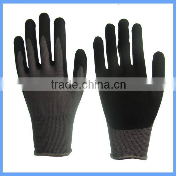 Best-selling Sandy Nitrile Polyester Work Gloves / Safety Products