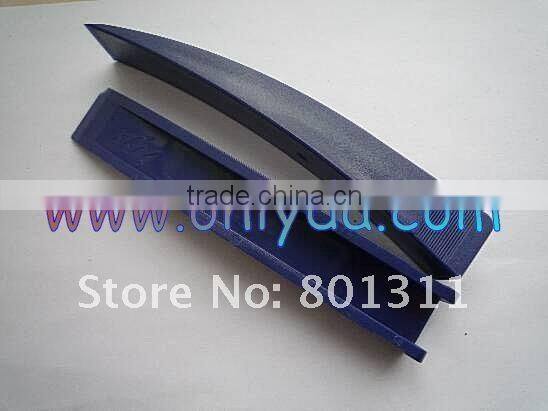 Hot selling New Plastic Crowbar locksmith tools for open the window to get out the key with high quality 60% free shipping