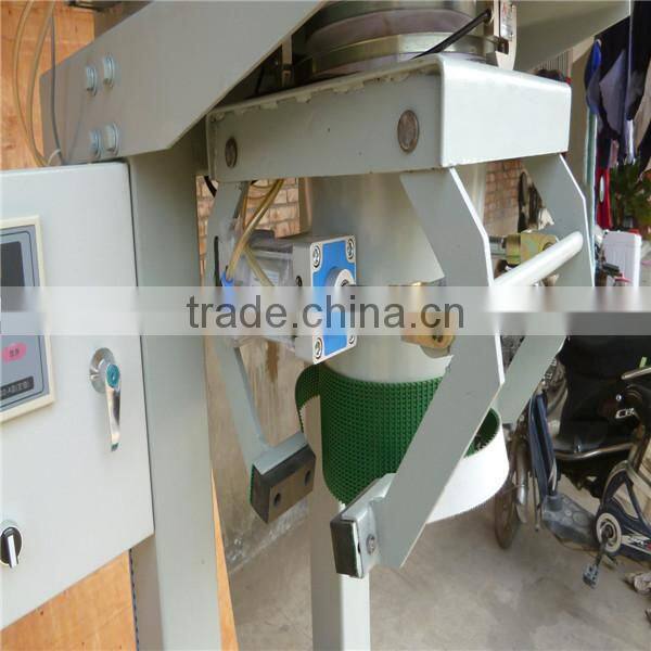 high efficiency and professional wood pellet quantitative packing and sealing machine