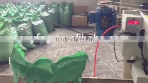 Coal dust briquette machine