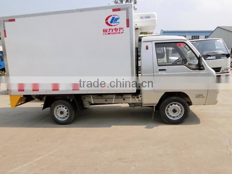 4x2 2 axles 5 tons mini refrigerated van truck for food delivery transportation