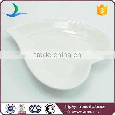 Wholesale ceramic hand made leaf shaped plates