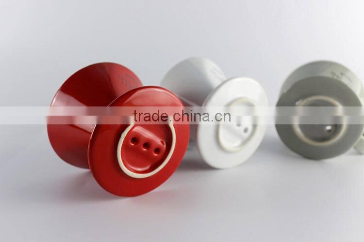Factory wholesale Christmas promotional porcelain filter tool, ceramic cone coffee dripper