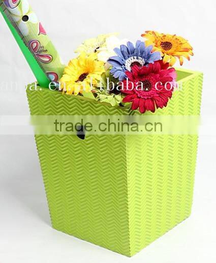 China Supplier Fancy Plastic Stationery Basket/Sundry Storage Basket