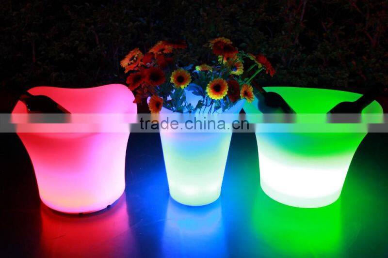 Snow White and the Seven Dwarfs LED Flower Pot