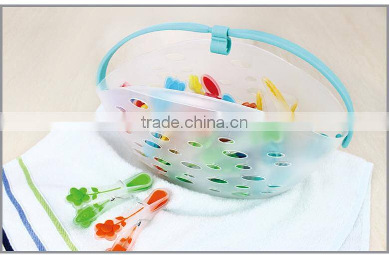 hot hold small sundries basket varied Clothes Pegs with Plastic Basket