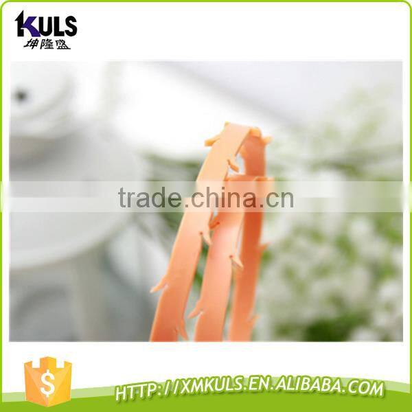 Creative sewer pipe cleaning hook dredge drains plastic hook