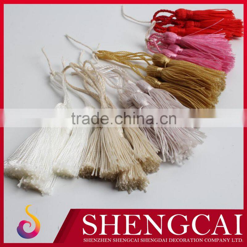 Fringe beautiful tassels in the market of popularity