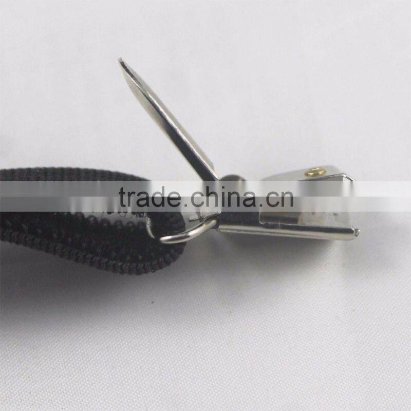 4 Pack Triangle Bed Mattress Sheet Clip Grippers Straps Suspender Fasteners Holder