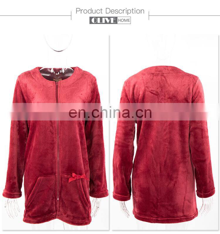 Woman's Fur Trim Cardigan With Long Sleeve Solid Flannel Pyjamas Bathrobe With Zipper