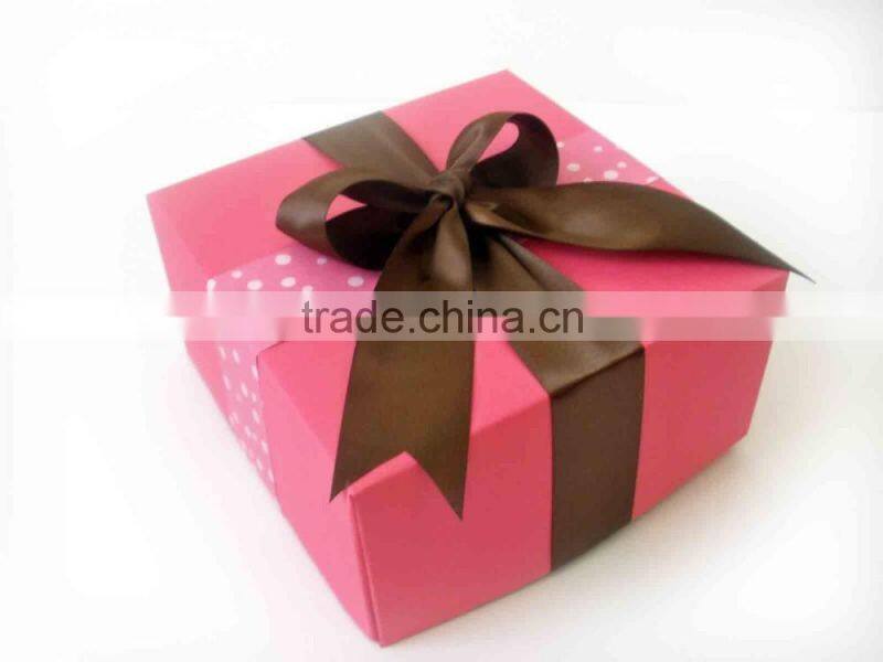 fancy paper gift box with lid