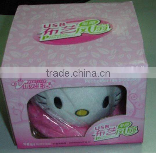 USB fan with plush pen holder