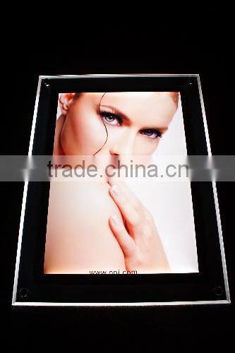 Super slim crystal LED light box