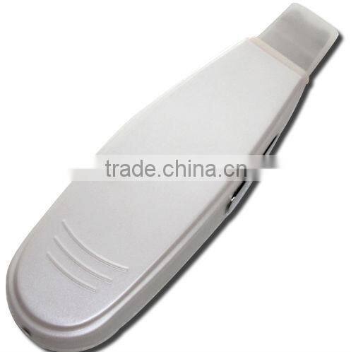 Mini ultrasonic wavecorded skin peeling skin scrubber beauty device