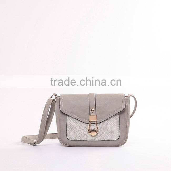 10412-2016 Hot sale low moq wholesale price global style python pattern pvc ladies shoulder bags