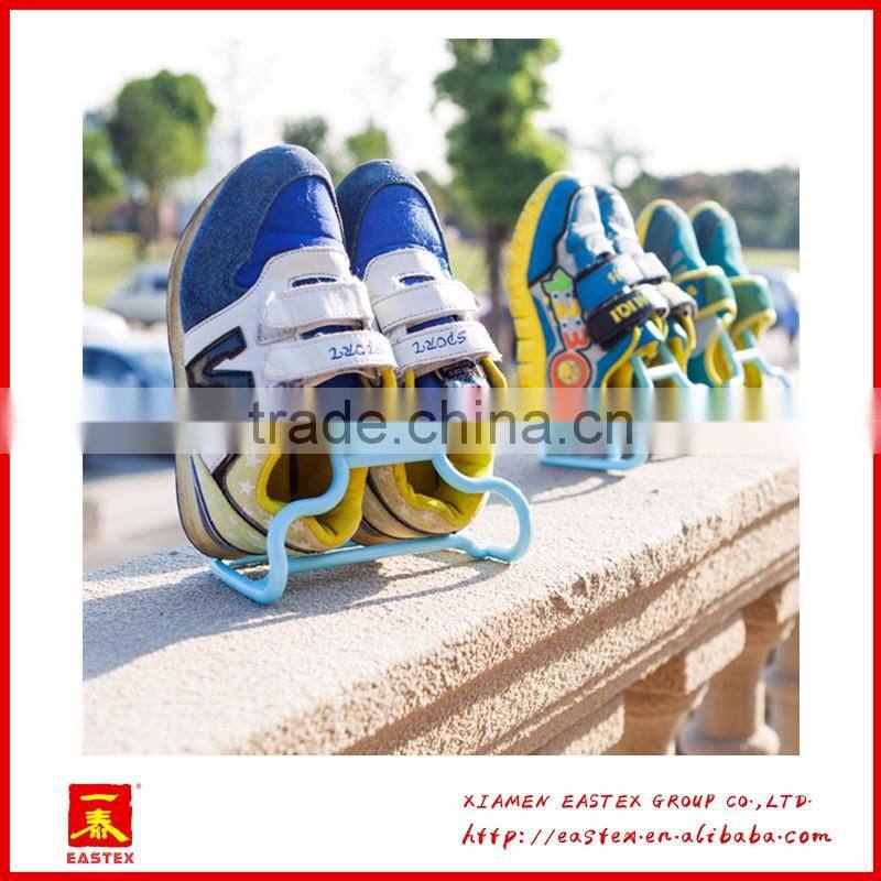 Can stand and hang shoe rack for child's shoes