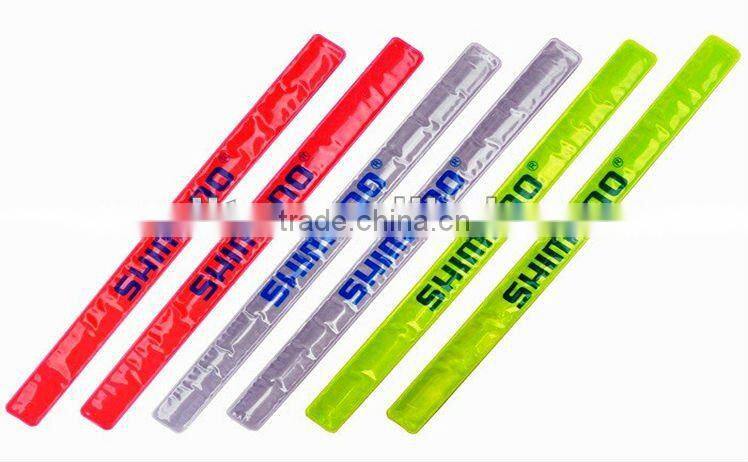 Reflective wristband