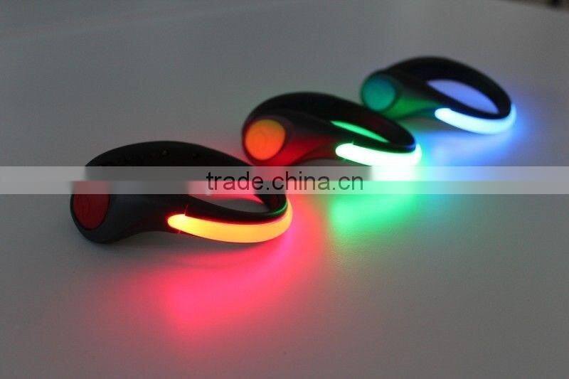 2015 New design flashing SHOE HOLDER fit for outdoor sports products running riding light in the night