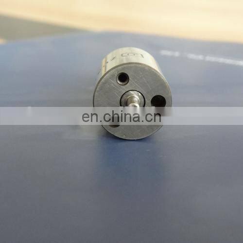 diesel auto parts fuel injector nozzle ZCK22S147