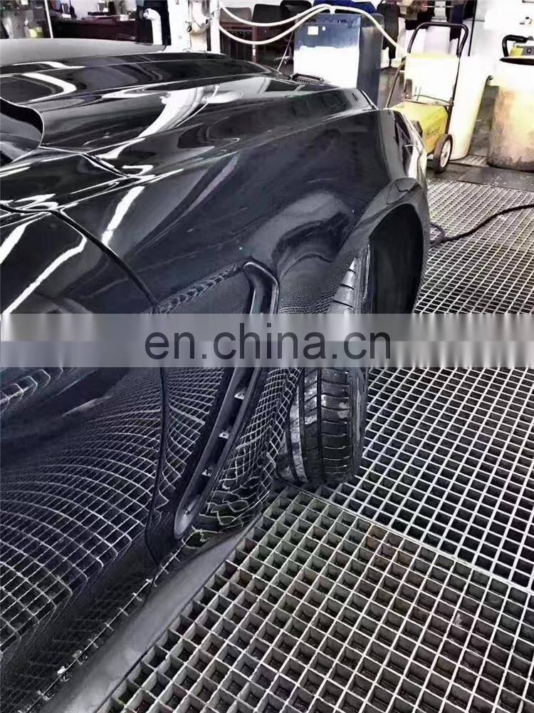 carbon fiber fenders for Ford mustang gt350