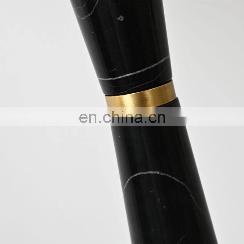 China Fashion Hotel Bedside Bedroom Desk Office Novelty Home Decore Led Table Lamp