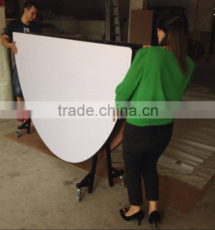 6FT Activity Collapsible round table with casters