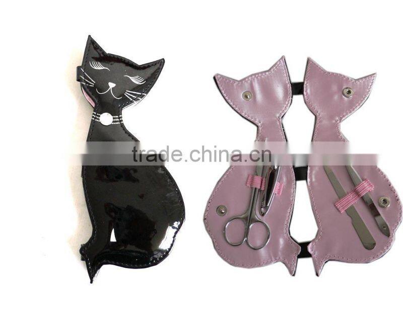 YangJiang Factory manufacture 5pcs funky cat-shape Kids Trim Manicure Set