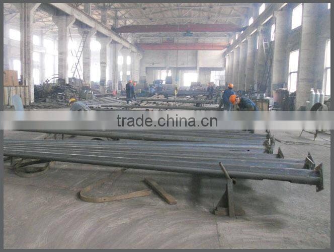 powder coating street light pole with base plate