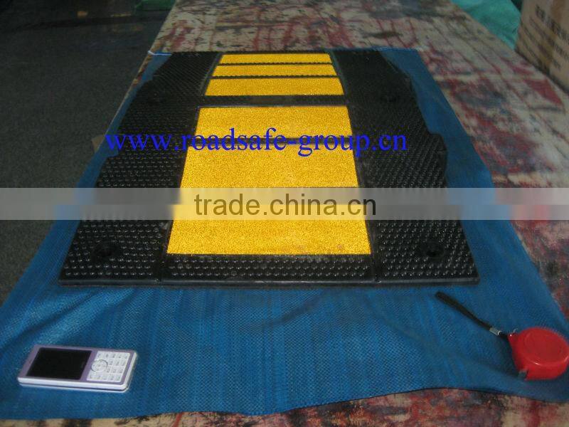 2014 heavy duty and best price rubber speed hump, road speed bump