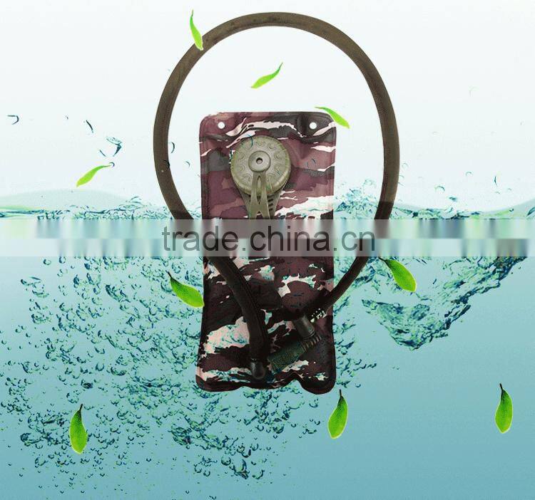 Outdoor 1.5L camping climbing riding cycling water bag military camouflage hydration bladder