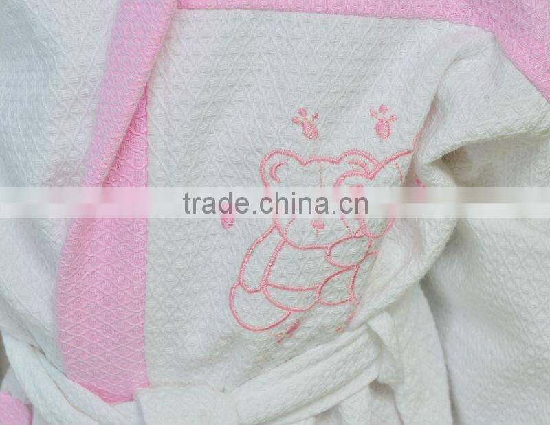 2014 new style cotton waffle pink bathrobe for girls