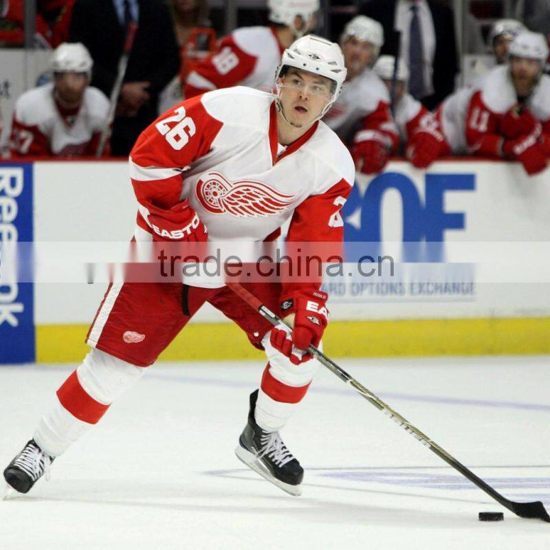 Non Logo Good Quality Customize Black Rubber Ice Hockey Puck