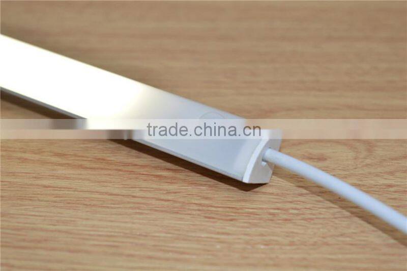 Sensor Length 150cm Led Corner Leaner TED001RP008T-150