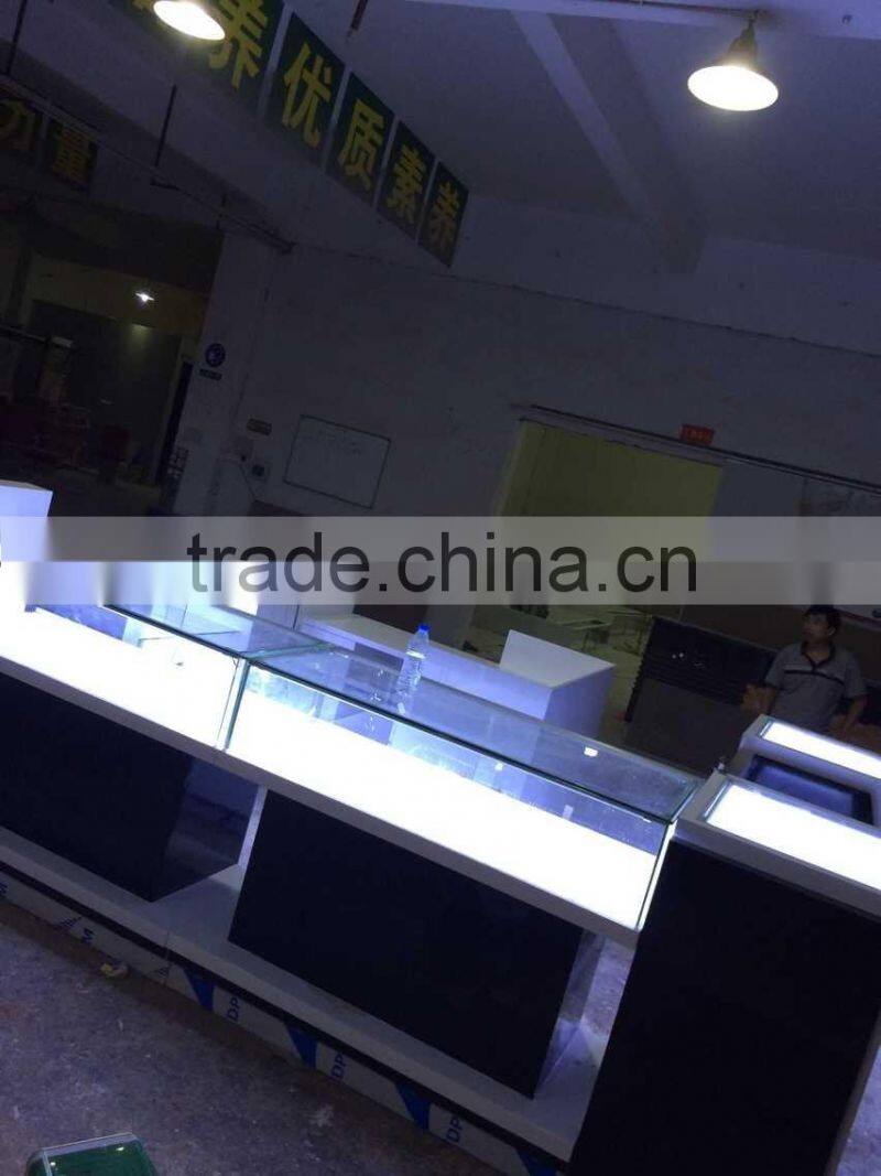 Factory directly fashion mobilephone kiosk for sale in mall.