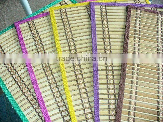 FD - 15624Beautiful bamboo placemats