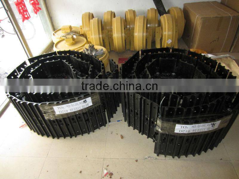 PC200-6 PC200-7 PC200-8 PC210-6 PC220-6 PC240-7 PC250-8 TRACK SHOE ASS'Y 20Y-32-01053