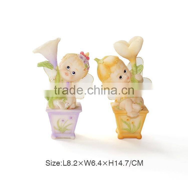 Couple cute baby shower figurines wholesale
