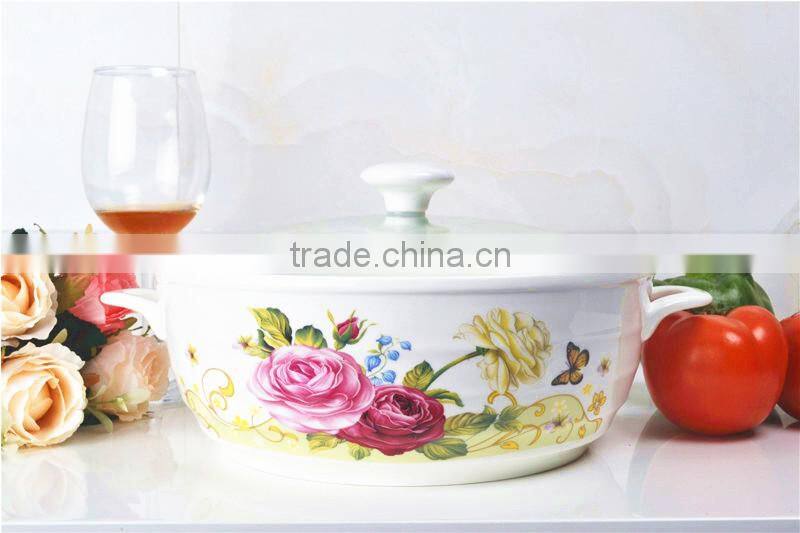 Microwave porcelain pot with glass lid