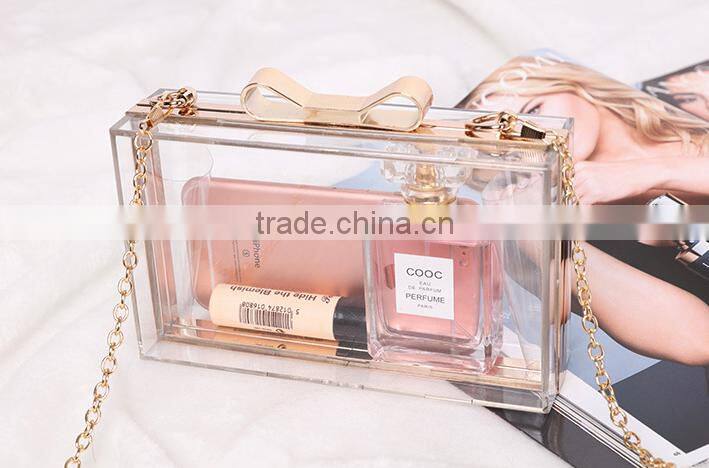Wholesale Acrylic lucite Perspex ladies ladies clutch evening bag in hand acrylic bag