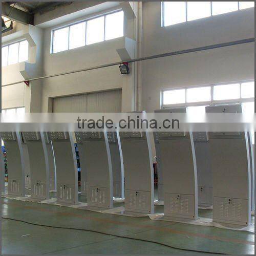 17 Inch floor stand plug&play LCD player, digital signage, with auto on/off and remote controller function